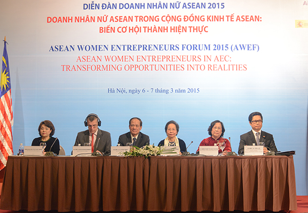 Diễn đàn Doanh nhân nữ ASEAN 2015: Biến cơ hội thành hiện thực